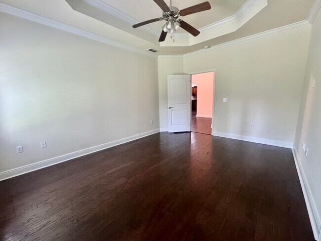 Building Photo - 256 Cocobolo Dr