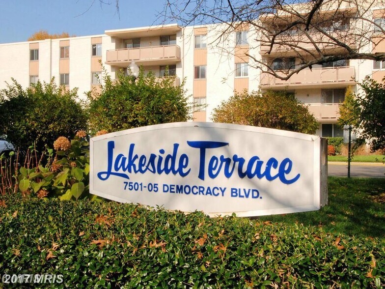 Building Photo - 7505 Democracy Blvd
