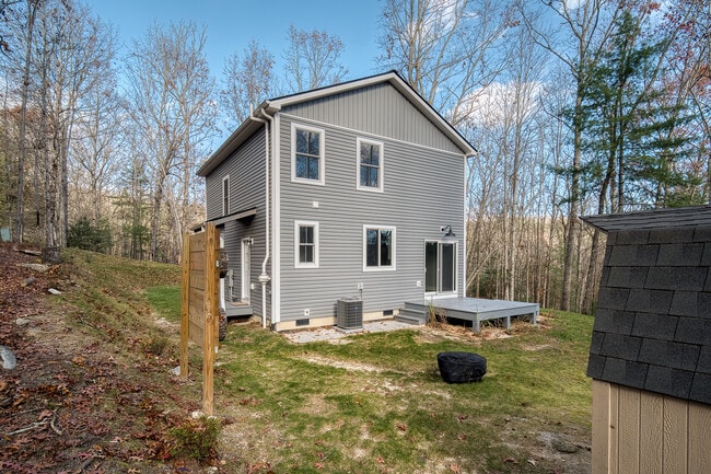 Building Photo - 44 Sherwood Vlg Ct