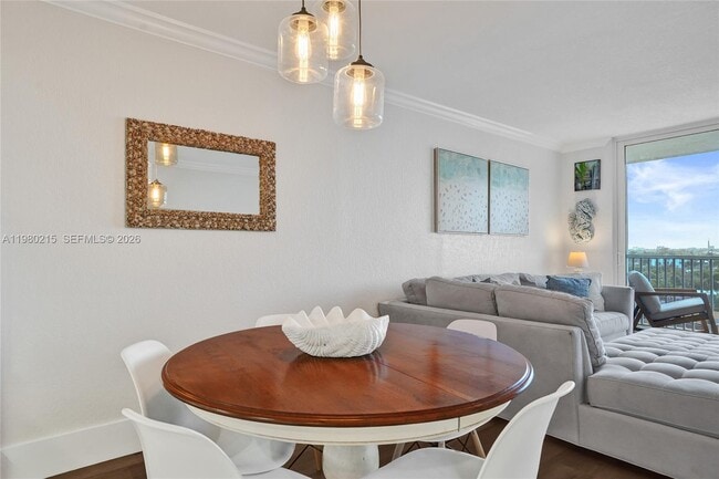 Building Photo - 1391 S Ocean Blvd