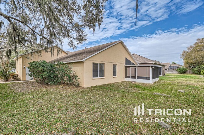 Building Photo - 2964 Hickory Grove Dr