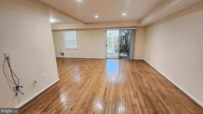 Building Photo - 10823 Bucknell Dr