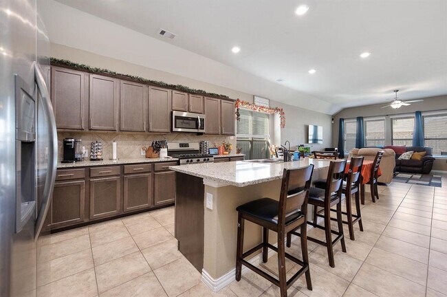 Building Photo - 8807 Harvest River Dr