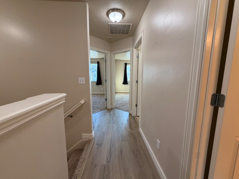 Building Photo - 1987 Churchill Dr