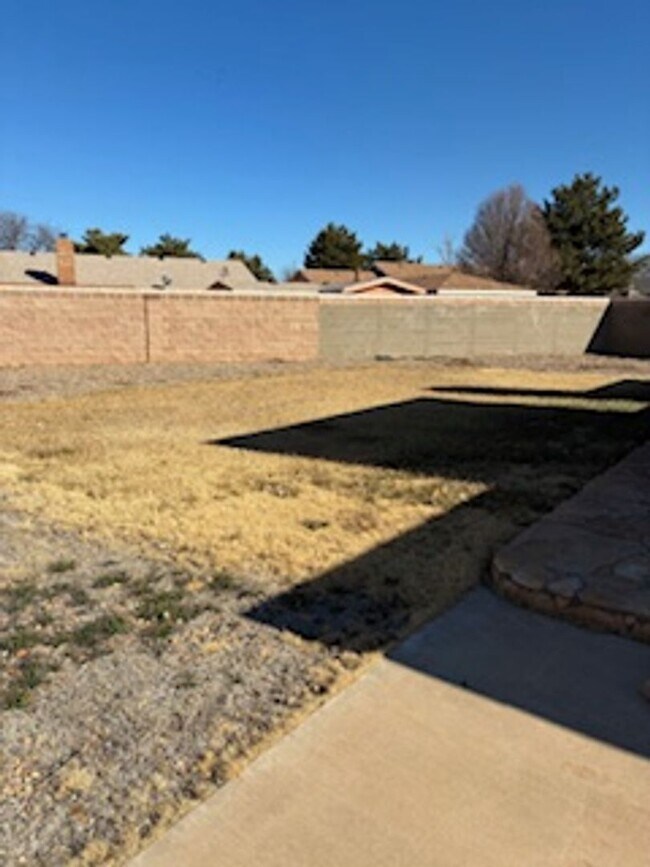 Building Photo - 3804 Ben Hogan Dr