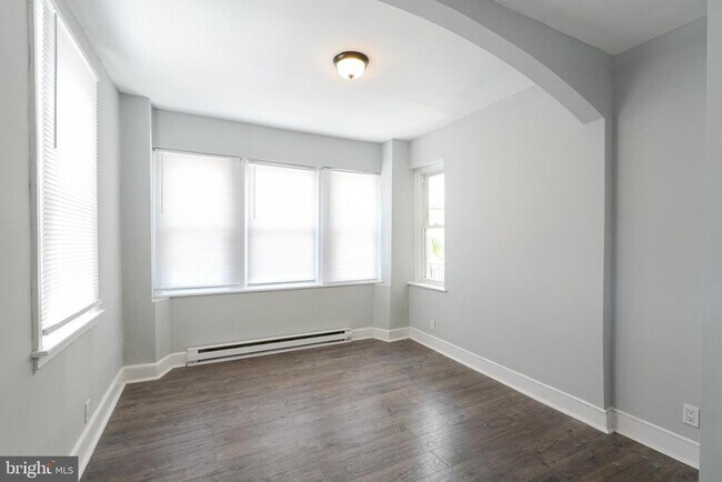 Building Photo - 7401 Andrews Ave