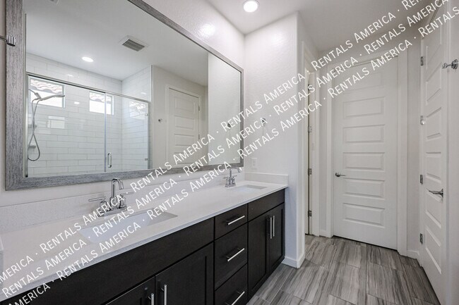 Building Photo - 743 N Abalone Ct.