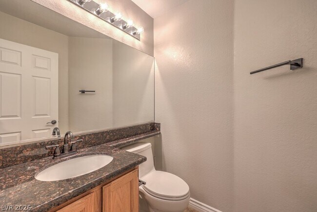 Building Photo - 10024 Sail Landing Ct