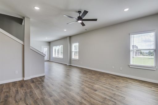 Building Photo - EDGEWOOD ESTATES NOW PRE-LEASING! LUXURIOU...