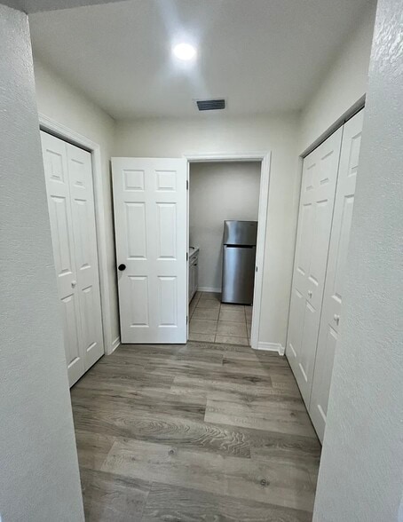 B 1/1 350 sqft - 3320 W Kathleen St