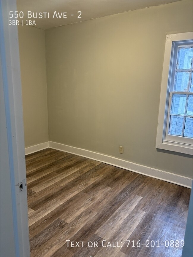 Building Photo - 550 Busti Ave