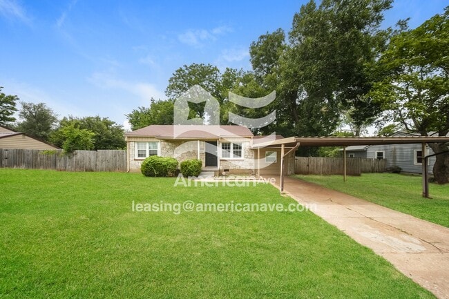 Building Photo - 2313 Mickey Rd