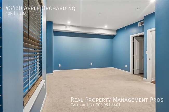 Building Photo - 43430 Apple Orch Sq