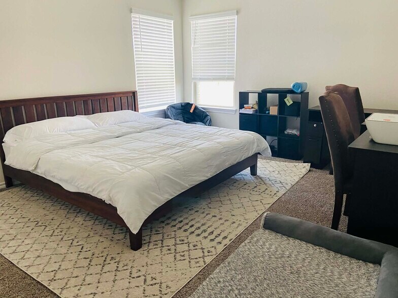 Upstairs second master with furnished example - 305 Ginger Ave