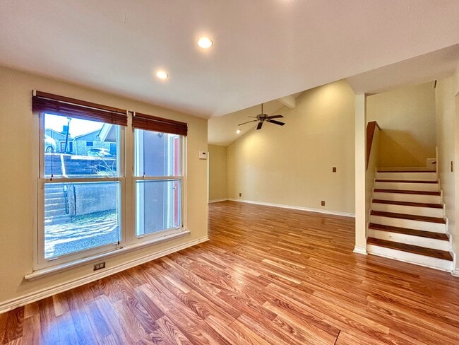 Building Photo - 1713 Timber Ridge Dr