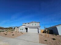 Building Photo - 3010 E Augusta Ave