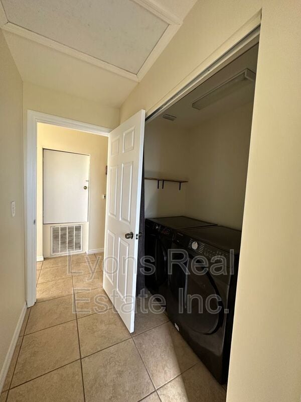 Building Photo - 4724 26th St SW