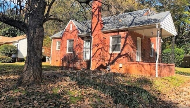 Building Photo - 3144 Maury St