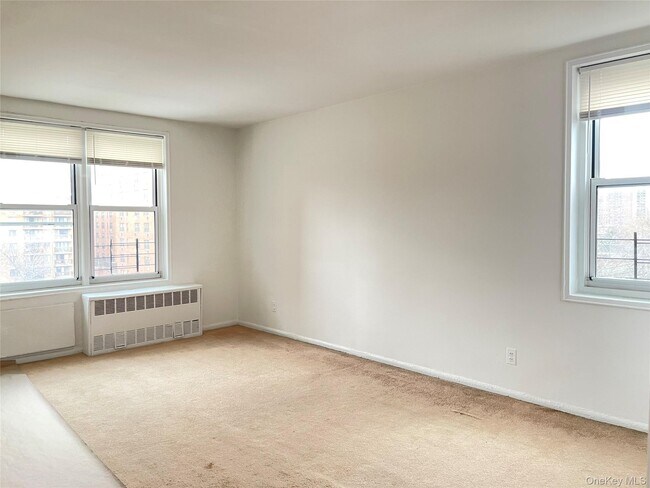 Building Photo - 66-01 Burns St