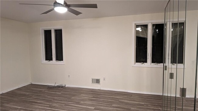 Building Photo - 64 Croft Pl