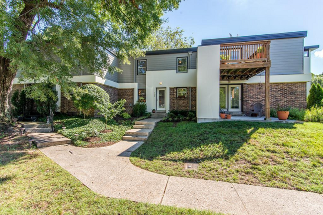 Building Photo - 940 Gale Ln