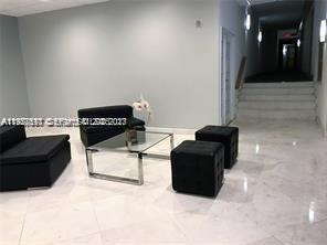 Building Photo - 2750 NE 183rd St