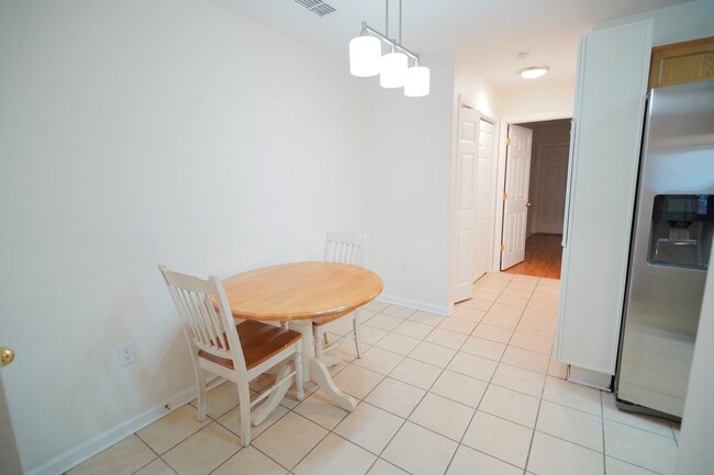 Building Photo - 4434 Gearhart Rd
