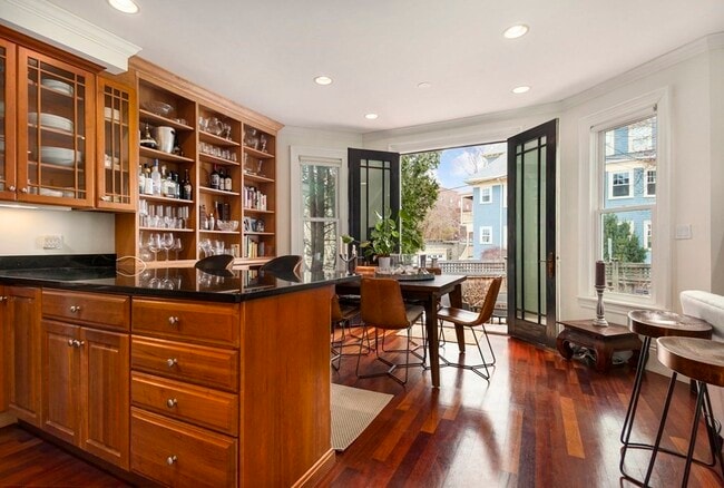 Building Photo - 53 Upland Rd