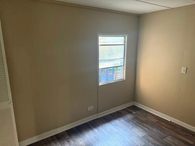 Building Photo - 7545 Necia Dr
