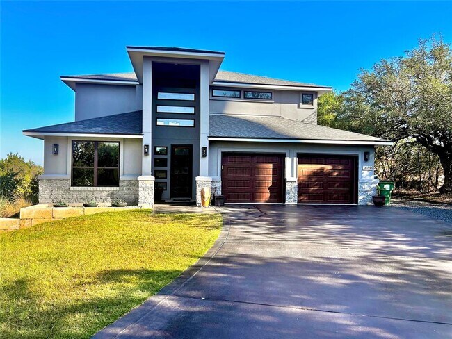 Primary Photo - 18700 Venture Dr
