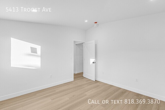 Building Photo - 5413 Troost Ave