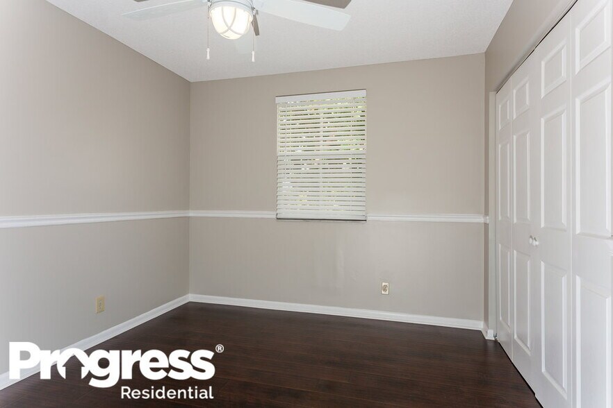 Building Photo - 6701 Fern St