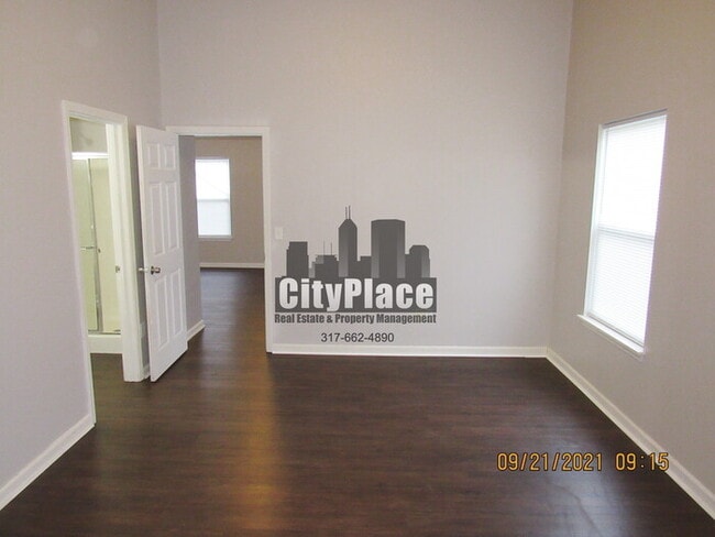 Building Photo - 608 Fisher Creek Dr, Indianapolis, IN 46239