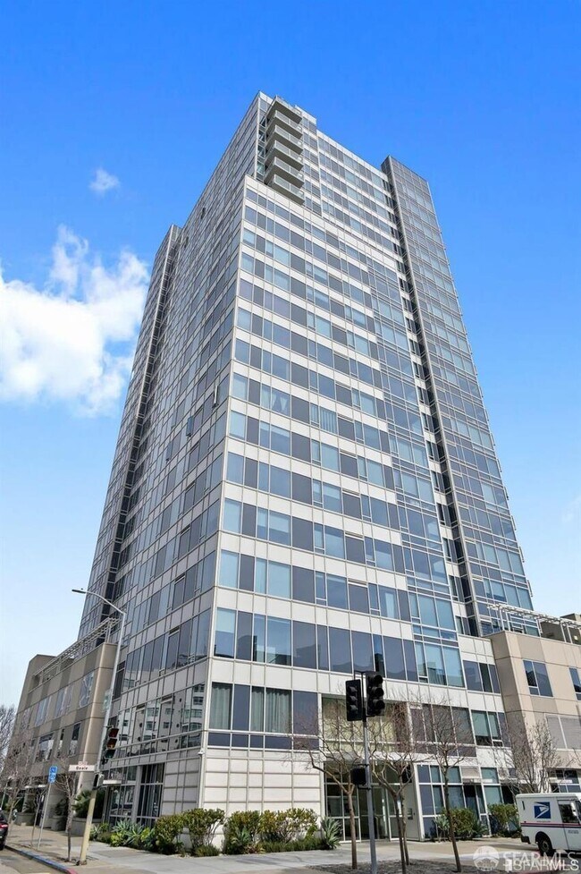 Building Photo - 501 Beale St