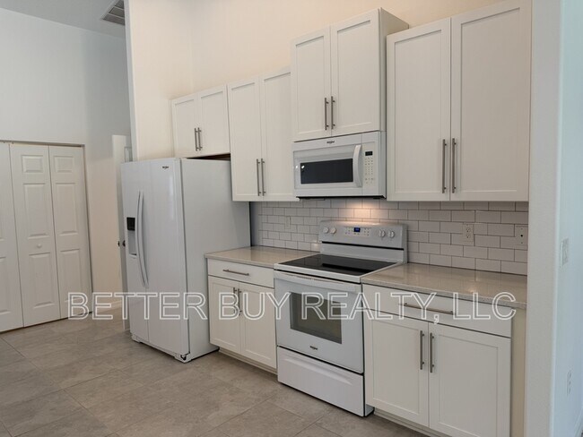 Building Photo - 16 Kalendar Ct