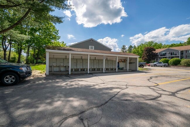 Building Photo - 120 Fisherville Rd