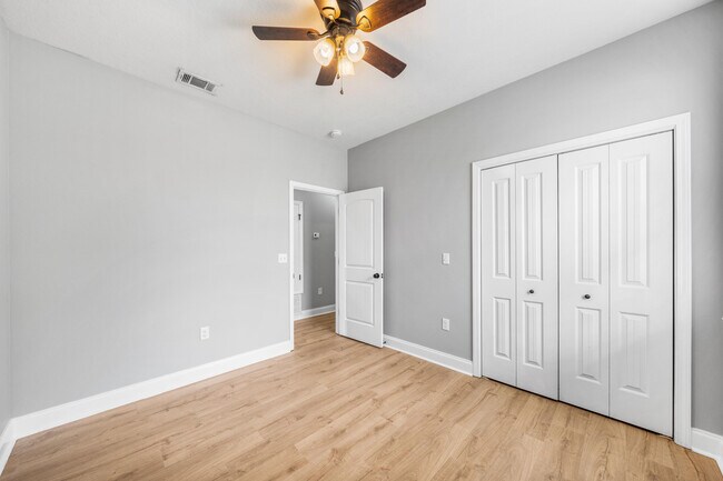 Building Photo - 443 Indian Woman Rd