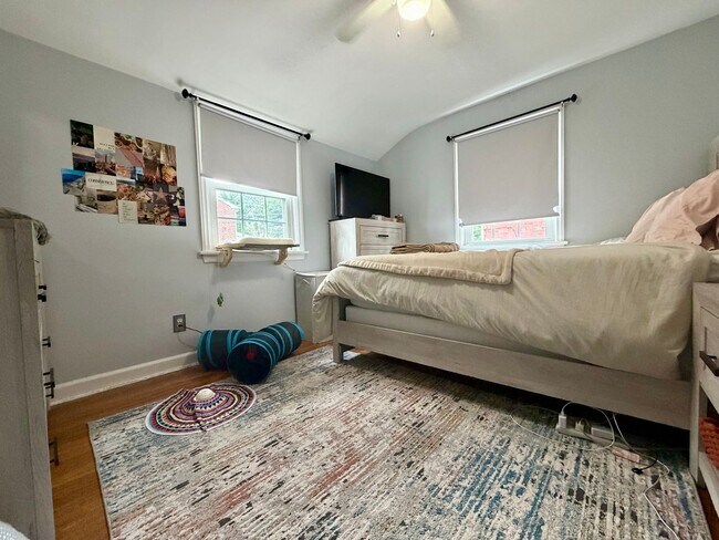 Building Photo - Stunning 3-Bedroom Home in the Heart of West Chester! Available September 1st!