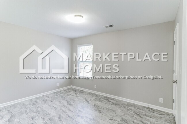 Building Photo - 67 Cavalry Ct