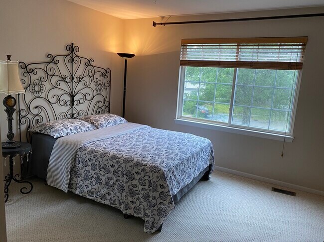 Building Photo - 7624 Beringer Ct