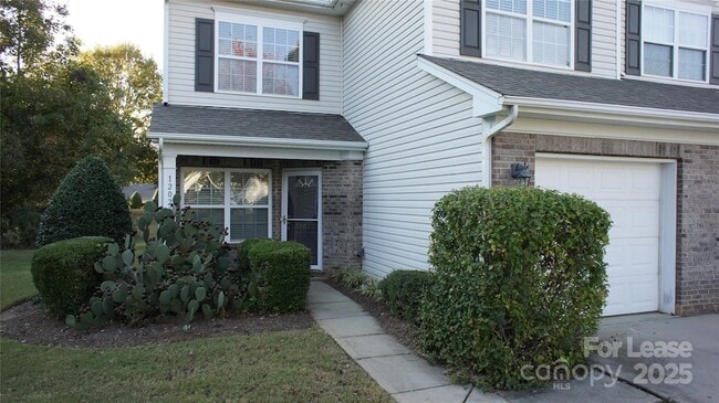 Building Photo - 12027 Stratfield Pl Cir
