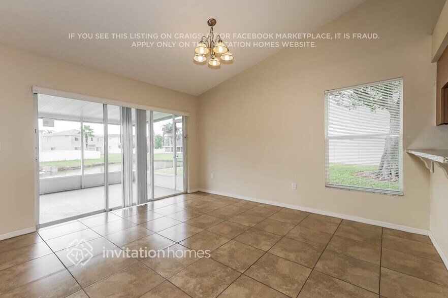 Building Photo - 27500 Waikiki Ct