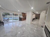 Building Photo - 3400 Bahia Pl
