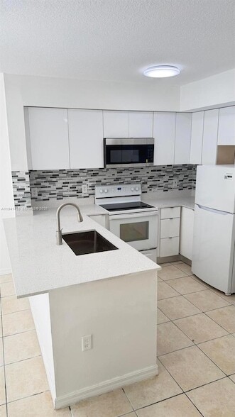 Building Photo - 11050 SW 196th St