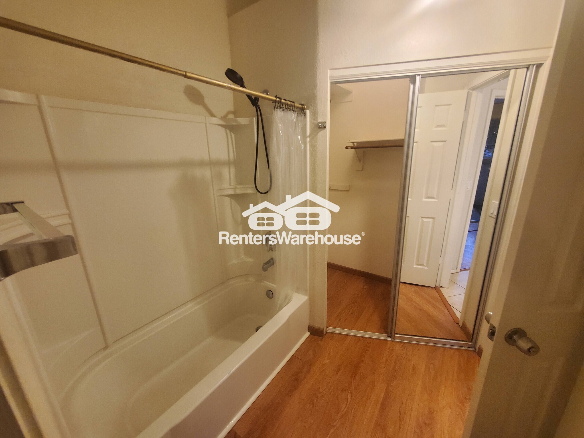 Building Photo - 1718 S Longmore