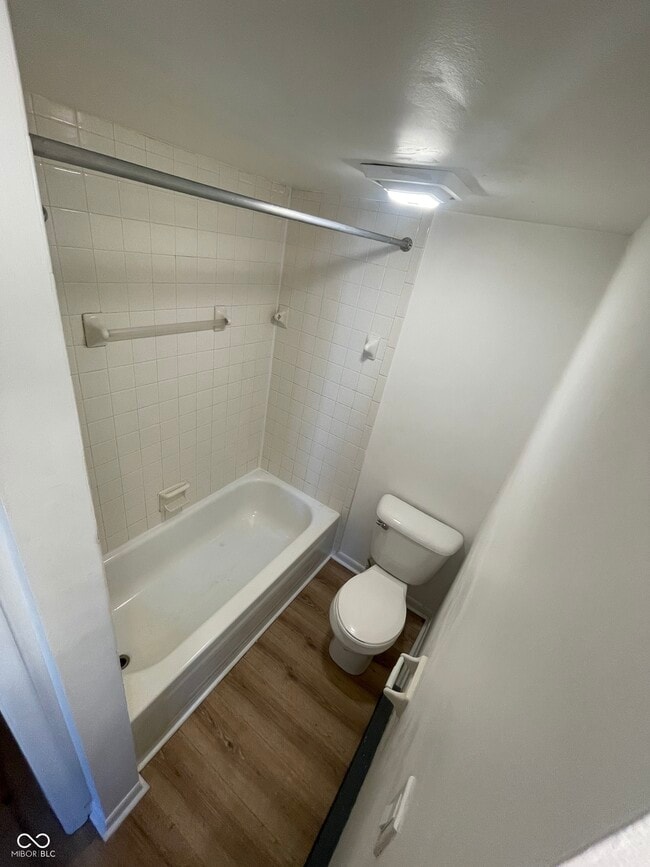 Building Photo - 701 S 14th St