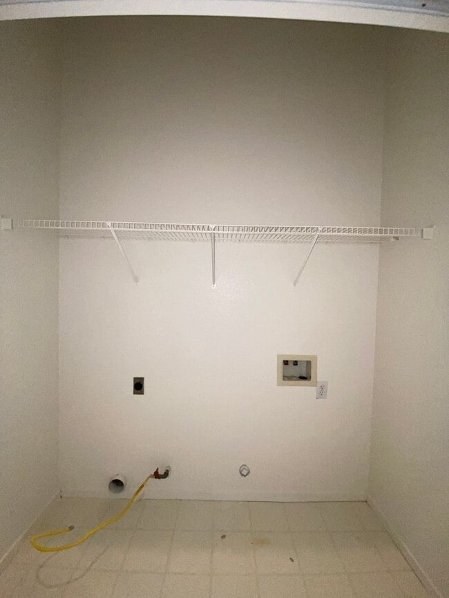 Building Photo - Lovely 2 bedroom, 2 bath home on Dolcetto Court coming soon!