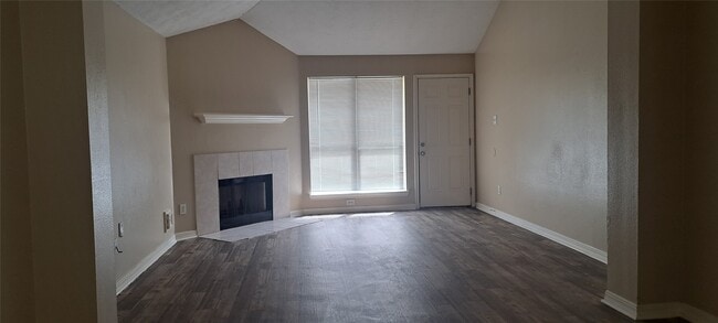 Building Photo - 26815 Cypresswood Dr