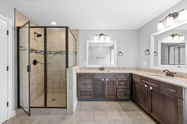 Building Photo - 1506 Redrock Ct