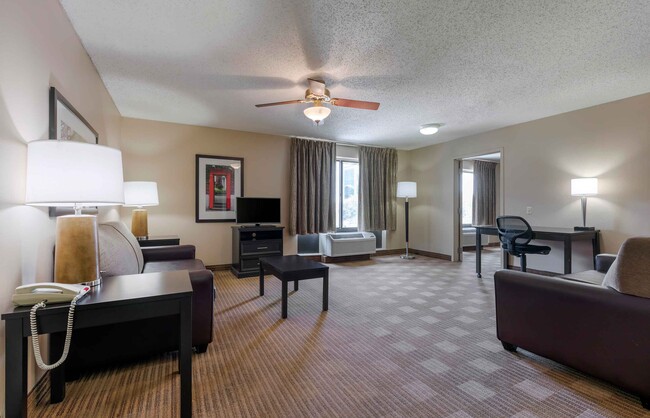 Building Photo - Furnished Studio-Dallas - Farmers Branch